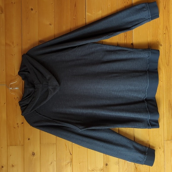 Hoodie Zippered Sweatshirt - Picture 2 of 4